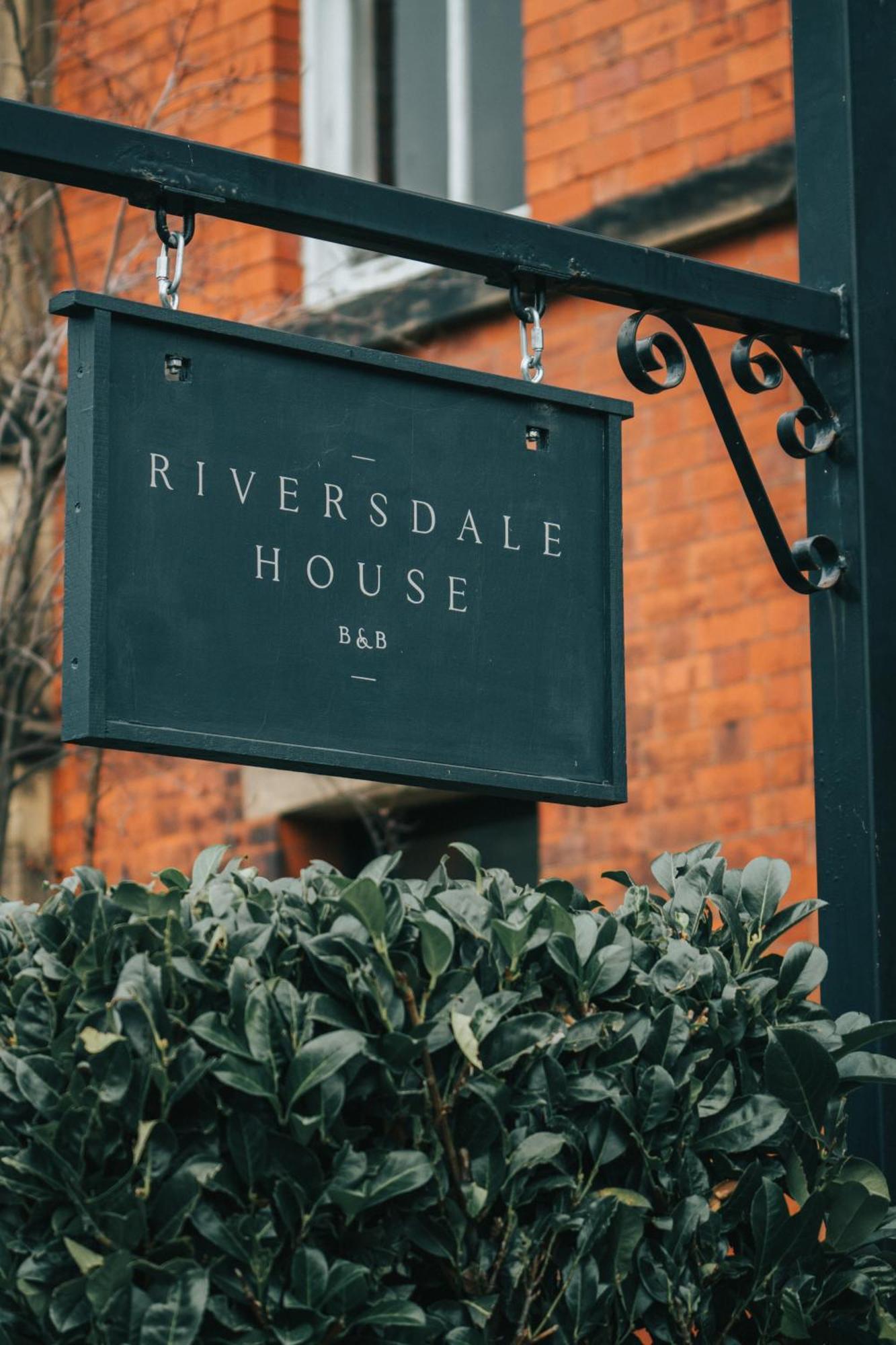 חלנגוחלן Riversdale House Bed & Breakfast מראה חיצוני תמונה